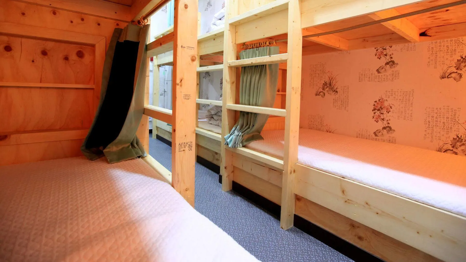 Hotel Hi Busan Guest House Hostel