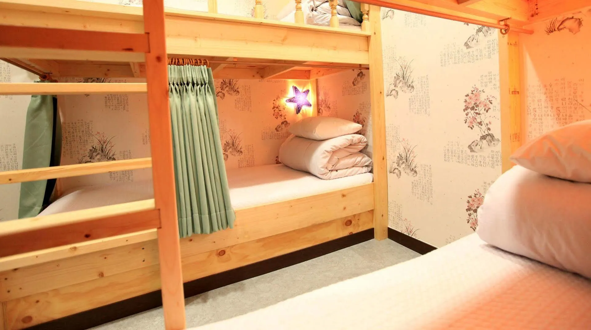 Hi Busan Guest House Hostel South Korea